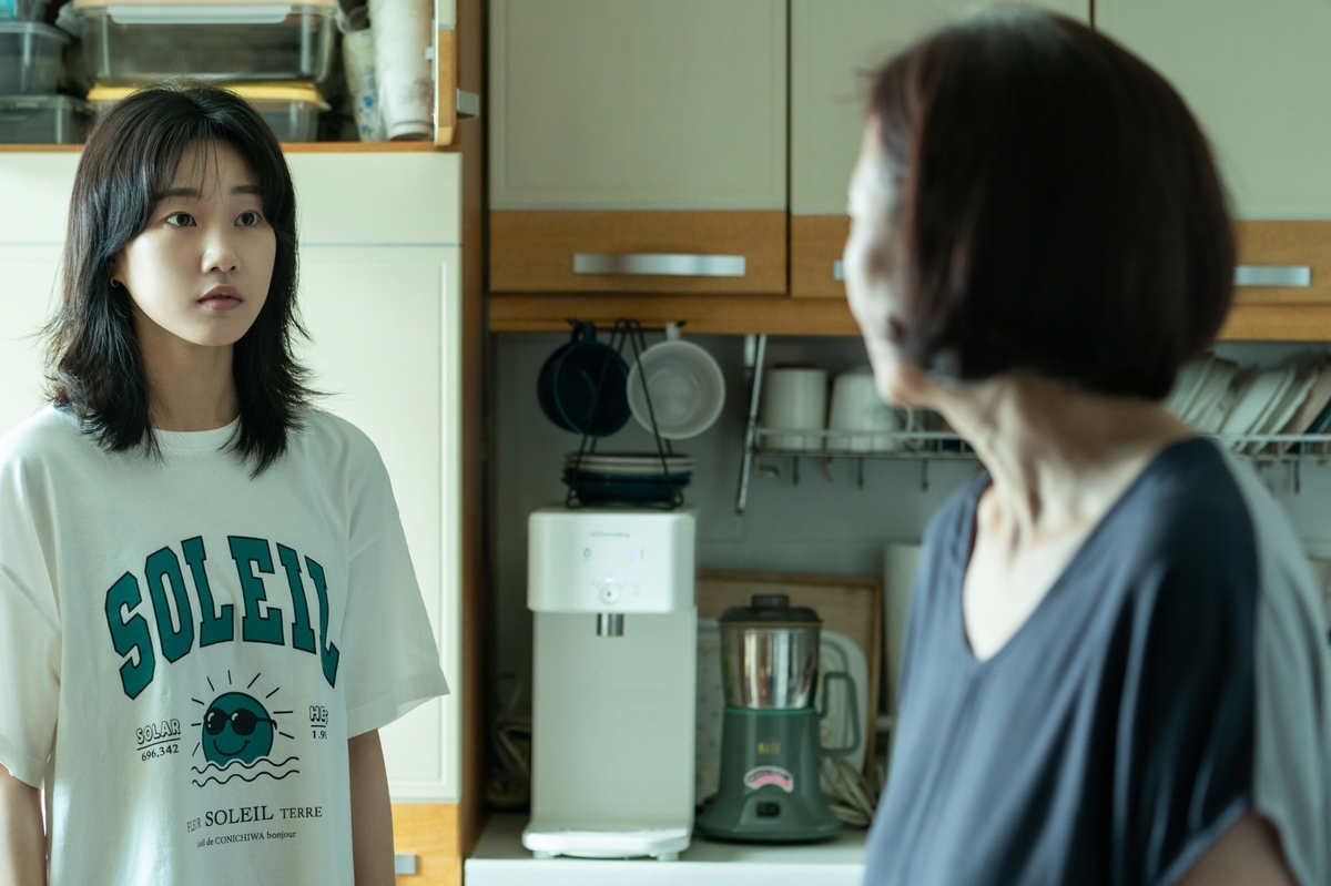 '당신의 자녀가 동성애자라면'...부일시네마 8월 상영작 ‘딸에 대하여’ 썸네일 이미지