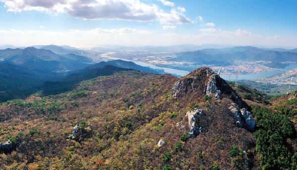20년 염원, 금정산 국립공원 지정 썸네일 이미지