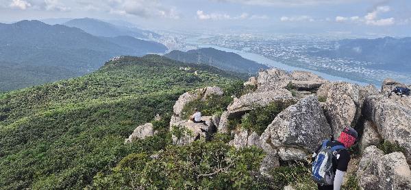 “금정산 국립공원 민관 거버넌스, 해법은 시민 주도·재정 결합” 썸네일 이미지