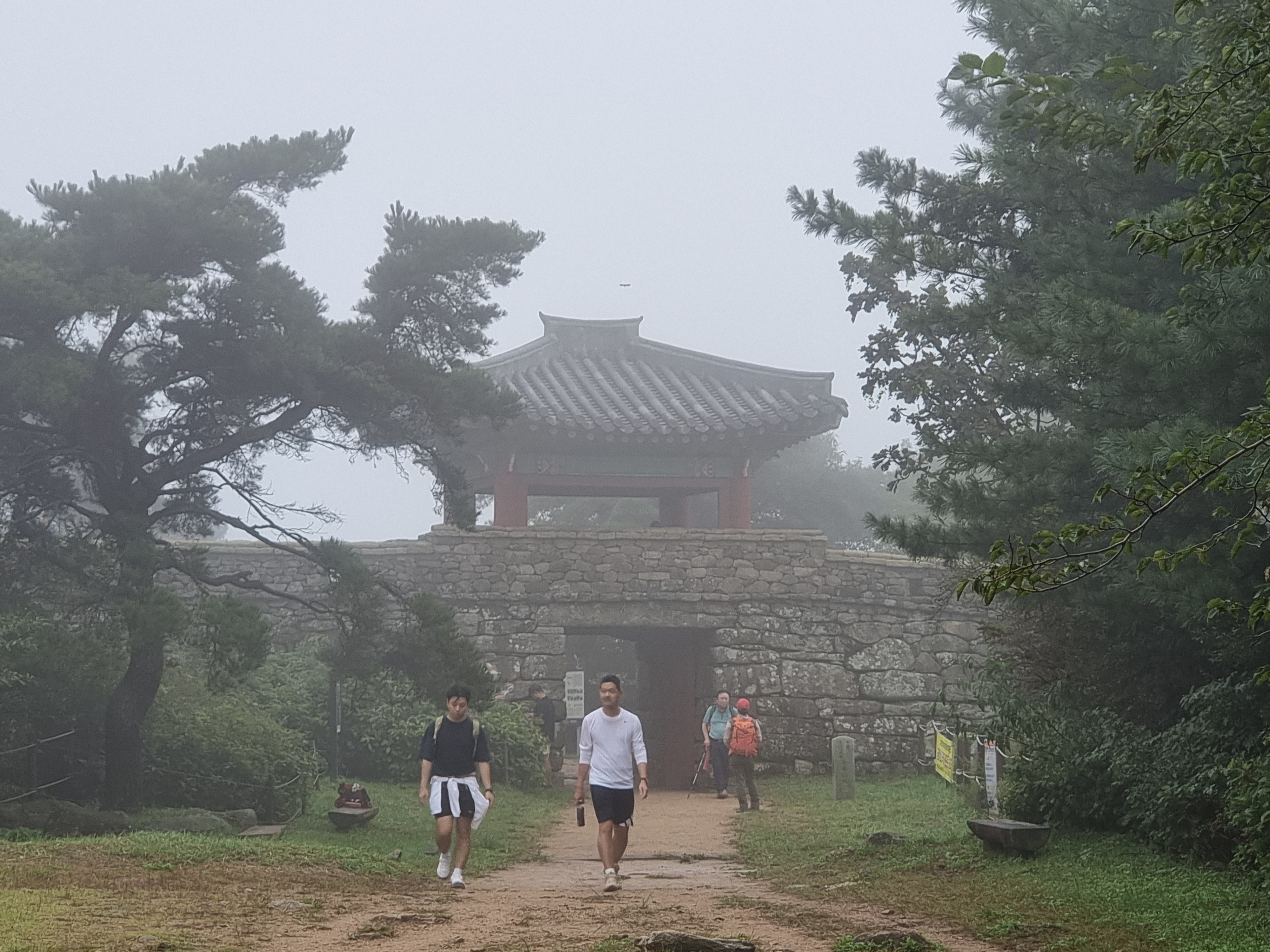 고당봉, 장군봉 썸네일 이미지
