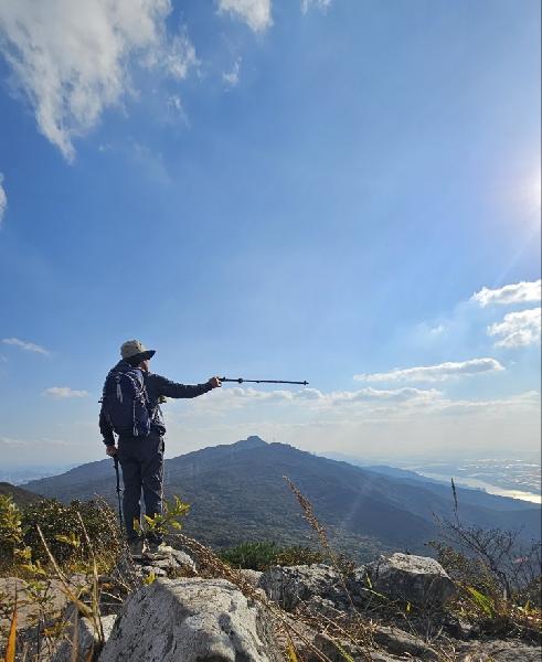 [금정산 챌린지 완등 후기] 산이 내게 남긴 것들-여덟번의 길 위에서 썸네일 이미지